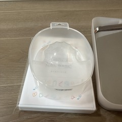 【美品】ネイル検定用ハンド　トレイ、フィンガーボールセットの画像