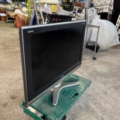 シャープ液晶テレビ　　３２型の画像