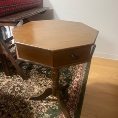 salut! 【Halloween market】オクタゴンテーブルの画像