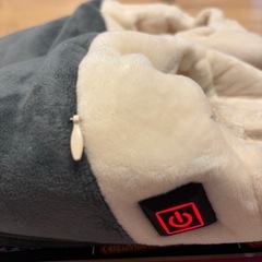 【訳あり大特価】フットウォーマー 電気スリッパ バッテリー2個付き もこもこスリッパ 冬用スリッパの画像