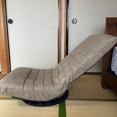 回転座椅子の画像