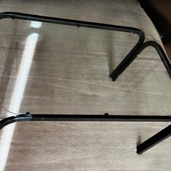 ガラステーブルの画像