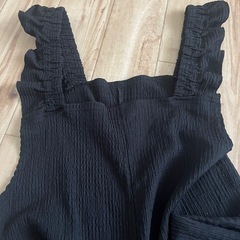 しまむら✨完売人気✨肩フリル✨ゆったりサロペット✨SNS人気✨の画像