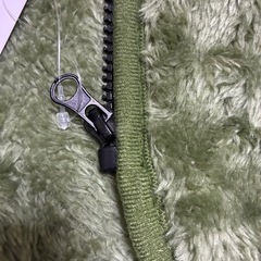 フリースベスト、カーキ緑の画像