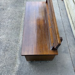 収納付き木製ベンチの画像