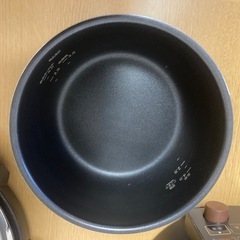 電気圧力鍋 3.0L アイリスオーヤマ　KPC-MA3 の画像