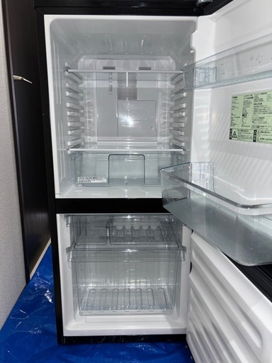 【美品】【鏡面加工】かっこいい冷蔵庫 製氷容器付き！　　