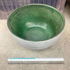 ☆ [相談可] 睡蓮鉢 / 壷 / スイレン鉢 / 大小の陶器・プラ製セット (金魚・メダカ)の画像