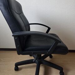 オフィスチェア(破れあり)の画像
