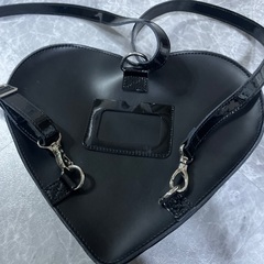 ドクターマーチン ハートバッグの画像