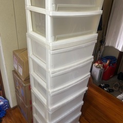 衣装ケース　相談中の画像