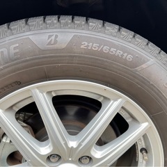 スタッドレスタイヤ ブリヂストン　VRX3(中古 アルミホイール付き)の画像