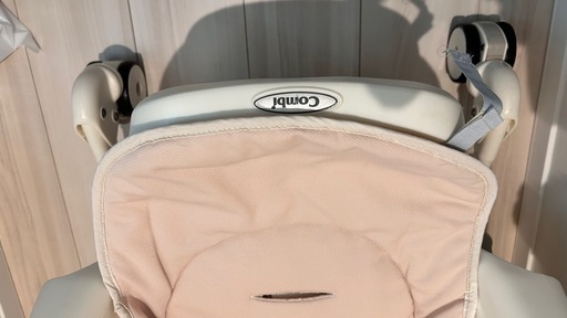 combi コンビ　電動バウンサー　ハイローチェア