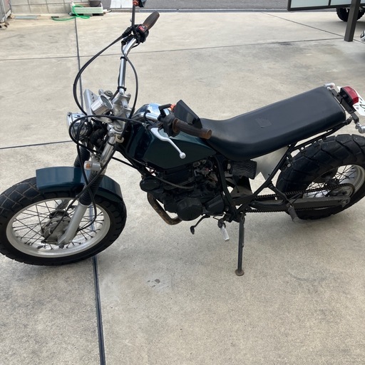 YAMAHA　TW200