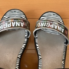 ANAP GIRLサンダルの画像