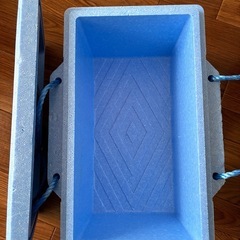 発泡クーラーボックスの画像