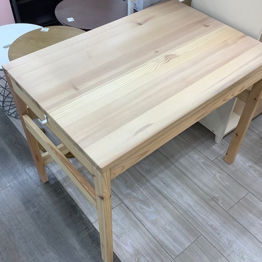 無印良品のパイン材デスクのご紹介！（トレファク寝屋川） 新生活にオススメなセット。無印良品のパイン材デスクとワーキング 