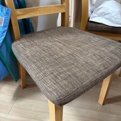 NITORIテーブルと椅子の画像