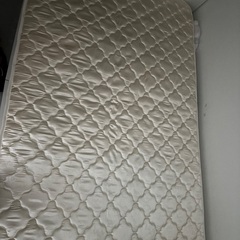 ベッドマットレスセミダブルの画像