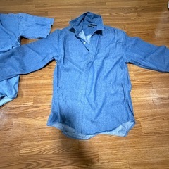 デニムシャツの画像