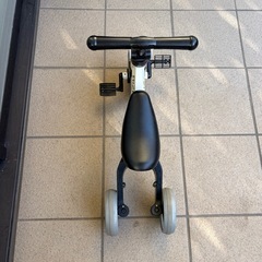 折りたたみ三輪車の画像