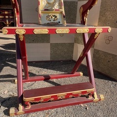 寺院仏具 ルーツ型本曲録 平安寺　住職/僧侶の椅子 漆塗/金箔/折りたたみ式の画像