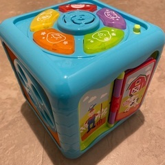 ジャンク品・おもちゃ　赤ちゃん　子供用　知育ボックスの画像