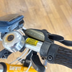 GIANT ESCAPE XS ロードバイク  黄色の画像