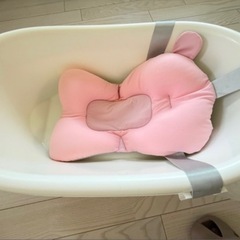  ベビー散髪器、お風呂、物干しラック3点セットと2つピジョン 電動 搾乳器の画像