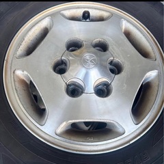 グランドハイエース純正アルミホイール2本の画像