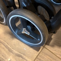 アップリカベビーカー　ラクーナビッテクッションの画像