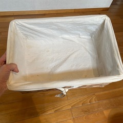 籐のカゴの画像