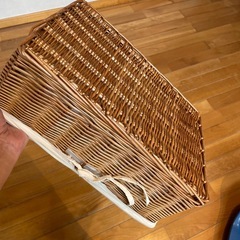 籐のカゴの画像