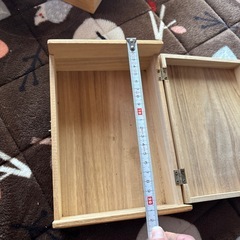 木箱の画像