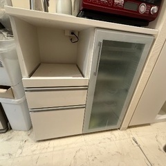 食器棚　食洗機　クーラーボックス　まとめて引き取ってくださる方の画像