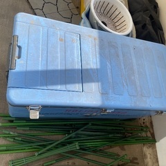 食器棚　食洗機　クーラーボックス　まとめて引き取ってくださる方の画像