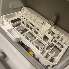 食器棚　食洗機　クーラーボックス　まとめて引き取ってくださる方の画像