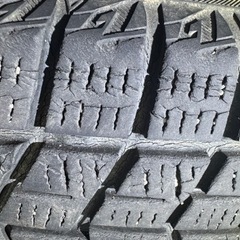 145 80 13 スタッドレスタイヤの画像