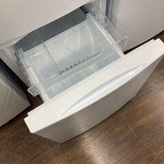 【リユ-スのサカイ広島石内店】ジモティ割！/2ドア冷蔵庫/東芝/2023年製/クリ-ニング済み/HG-8303/広島市 冷蔵庫　佐伯区 冷蔵庫　南区 冷蔵庫　西区 冷蔵庫　東区 冷蔵庫　中区 冷蔵庫　安佐南区 冷蔵庫　安佐北区 冷蔵庫　安芸区 冷蔵庫　府中町 冷蔵庫　海田町 冷蔵庫　熊野町 冷蔵庫　坂町 冷蔵庫　廿日市市 冷蔵庫の画像