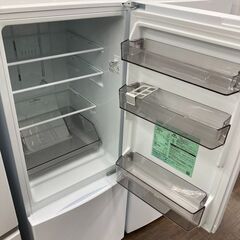 【リユ-スのサカイ広島石内店】ジモティ割！/2ドア冷蔵庫/東芝/2023年製/クリ-ニング済み/HG-8303/広島市 冷蔵庫　佐伯区 冷蔵庫　南区 冷蔵庫　西区 冷蔵庫　東区 冷蔵庫　中区 冷蔵庫　安佐南区 冷蔵庫　安佐北区 冷蔵庫　安芸区 冷蔵庫　府中町 冷蔵庫　海田町 冷蔵庫　熊野町 冷蔵庫　坂町 冷蔵庫　廿日市市 冷蔵庫の画像