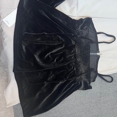 ［早い者勝ち］大人かわいい♡ 全て未使用　５点セット　組み合わせ多数　ベロアドレス　ベロアビスチェ　ロングワンピース　シャギーニット　シャギーミニスカート　GRLの画像