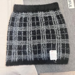 ［早い者勝ち］大人かわいい♡ 全て未使用　５点セット　組み合わせ多数　ベロアドレス　ベロアビスチェ　ロングワンピース　シャギーニット　シャギーミニスカート　GRLの画像