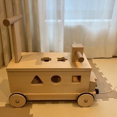 知育　手押し車　の画像