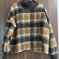 フリース　カットソーの画像