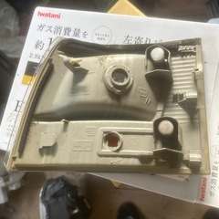 ハイエース右コーナーレンズの画像