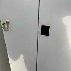ロッカー　　鍵の部分難あり　綺麗ですが。の画像