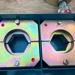 【12/19-22別府市引渡し】IZUMI 油圧圧着工具 EP-520C（30t）+ RIKEN P-16B 手動ポンプ一式の画像