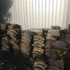 コンクリートブロック、セメント瓦の画像