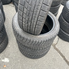 225.45.18スタッドレスタイヤの画像