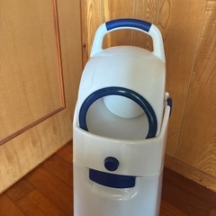 おむつゴミ箱の画像